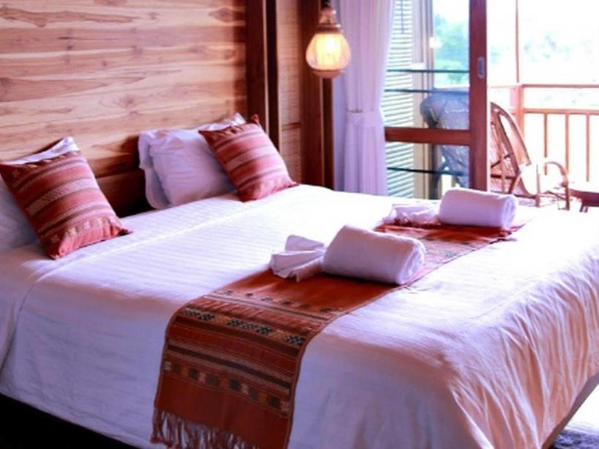 River Bank Resort Мае Сарианг Экстерьер фото