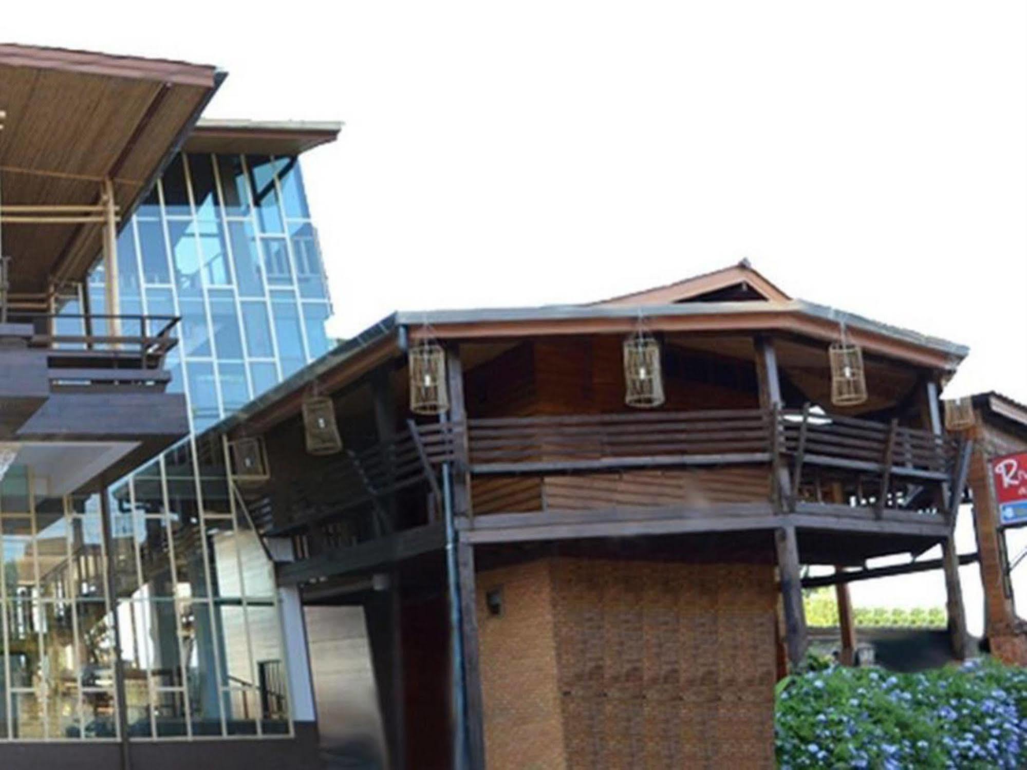 River Bank Resort Мае Сарианг Экстерьер фото
